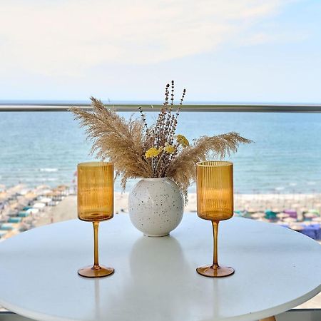 Paradise Sea View 2Bd Apt Spa N Pools Beach Resort Năvodari Екстериор снимка