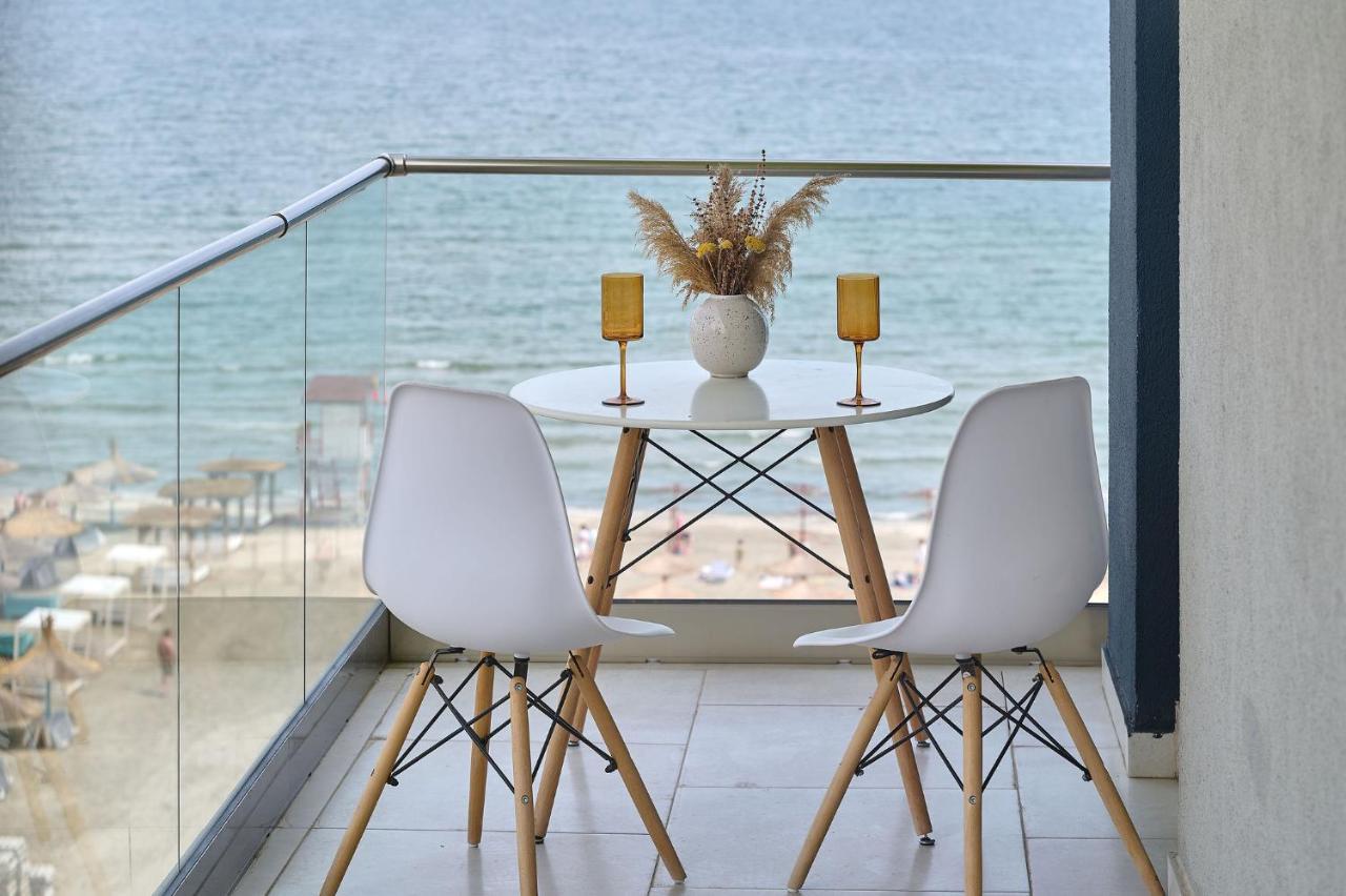 Paradise Sea View 2Bd Apt Spa N Pools Beach Resort Năvodari Екстериор снимка