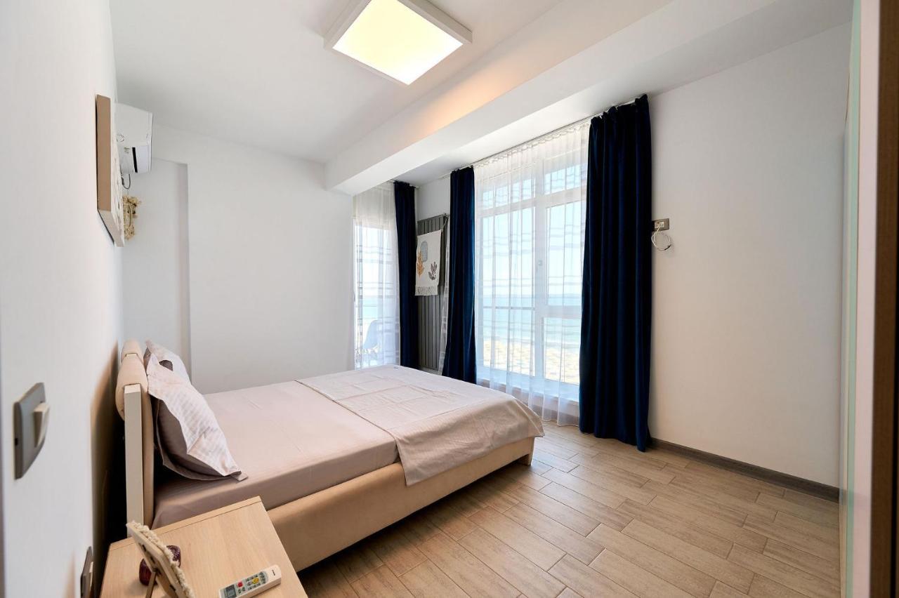 Paradise Sea View 2Bd Apt Spa N Pools Beach Resort Năvodari Екстериор снимка