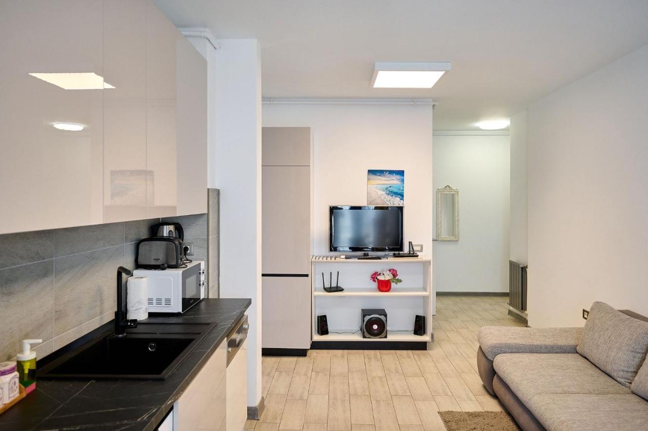 Paradise Sea View 2Bd Apt Spa N Pools Beach Resort Năvodari Екстериор снимка